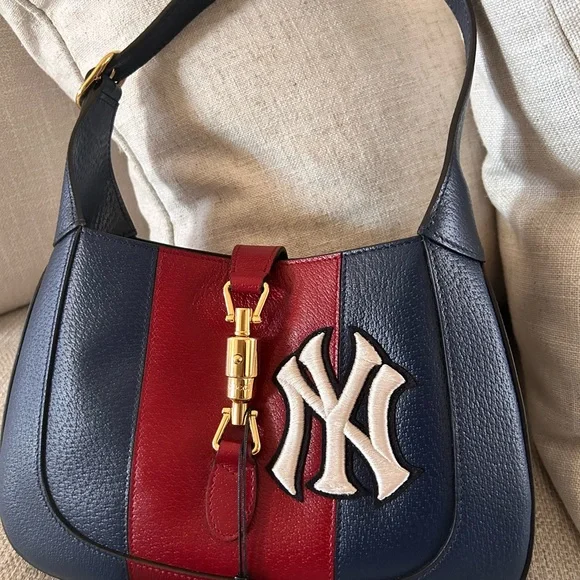 NWT-Gucci Jackie 1961 Handbag, Small, Leather handbag, Yankees,Baseball, Luxury, - Picture 4 of 16